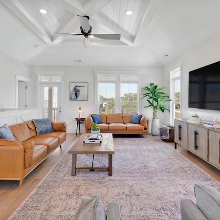 Seas The Day Oak Island Exterior foto