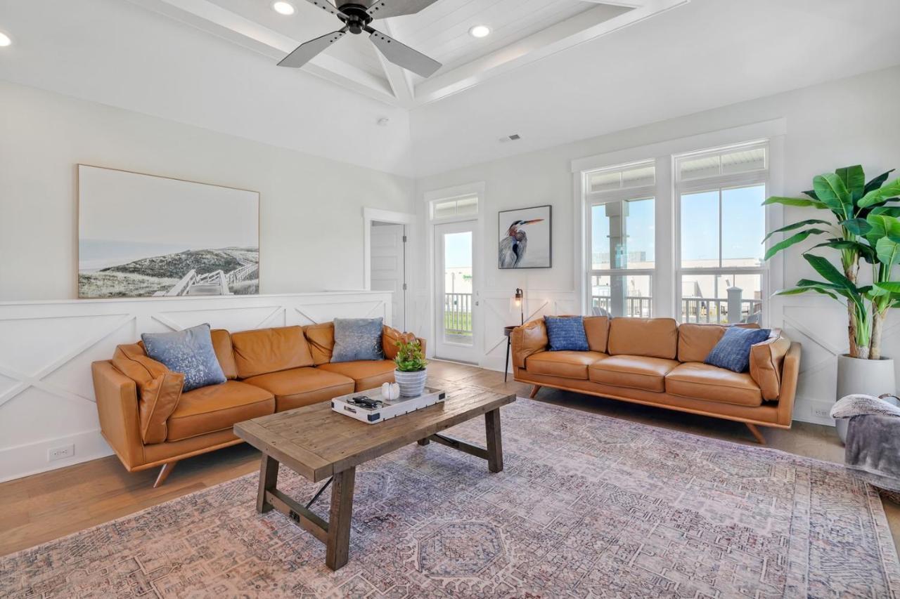 Seas The Day Oak Island Exterior foto